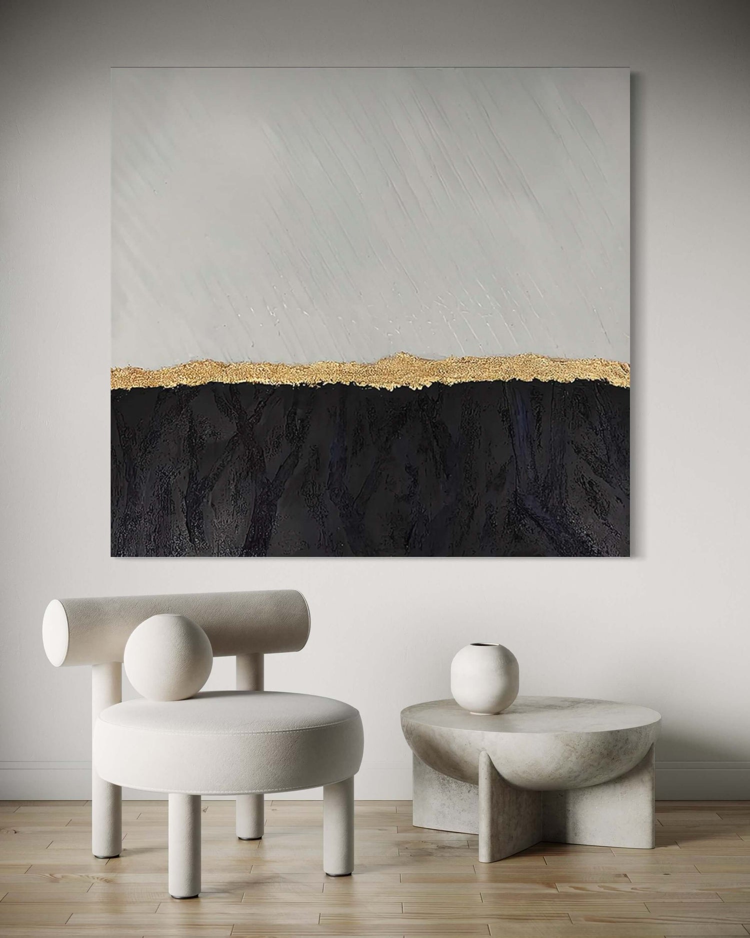 Black luxury hand-painted wall art with gold accents, enhancing modern interiors and providing a refined touch. Cuadrado