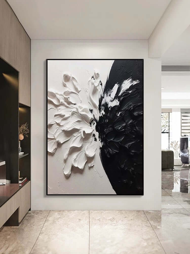 Arte de pared texturizado con estilo floral en blanco y negro