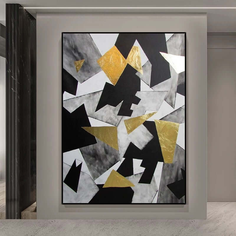 Arte geométrico en negro y dorado