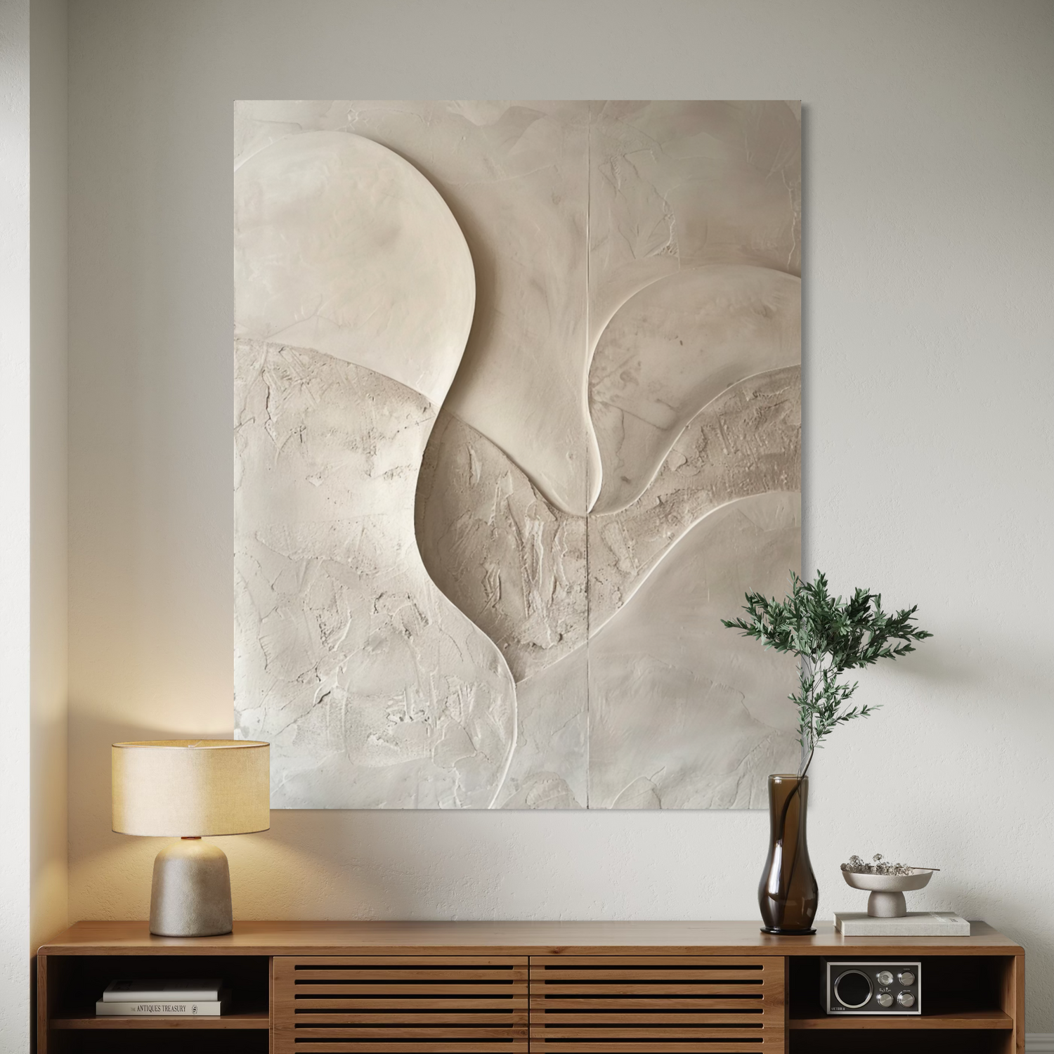 Quiet Sculptural Forms 