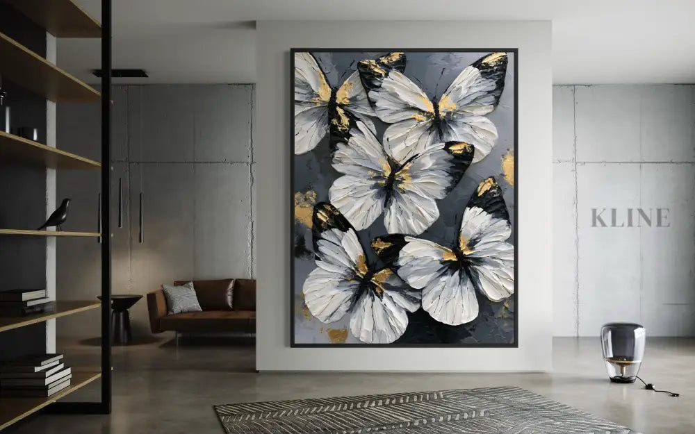 Butterflies in Moonlight - Hand Painting القادمون الجدد