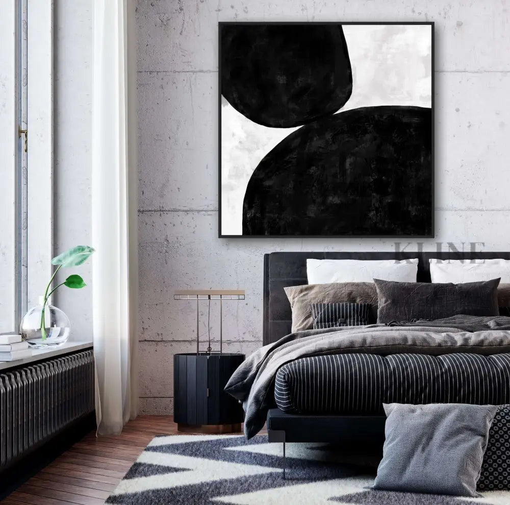 The Black Kiss - Hand Painting لوحات بالأبيض والأسود